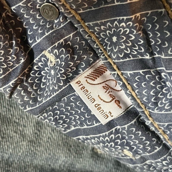 PAIGE Laurel Canyon Low Rise Bootcut Jeans Size 27 Y2K - Picture 10 of 15